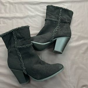 Shoedazzle Lined Booties